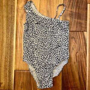 1989 Place Black and White Leopard Print One-shoulder Swimsuit